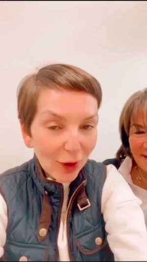 Francisca García-Huidobro Instagram - Cariñitos con mi mamá!!!
@clinicaklein 
⭐️⭐️⭐️⭐️⭐️⭐️