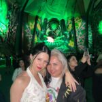Francisca Valenzuela Instagram - Gracias @spotifymexico por convocar a creadoras y artistas en el maravilloso evento EQUAL! Mil gracias a mi comadre @elsayelmar por cantar ‘Ya No Se Trata de Ti’ conmigo en el show. Amo cantarla contigo, amiga 🩵 Agradezco enormemente la invitación y la oportunidad de compartir con mujeres inspiradoras de la industria musical que admiro tanto. Canté, pereé, me emocioné, aprendí del is compañeras. Lo dimos todo. Una jornada, cientos de historias. Y nuestras historias y voces importan. Por que no hay una manera de ser mujer ni de ser exitosas. A mis colegas y compañeras, las admiro y adoro. Nada más potente y transformador que conectar y aprender de otras creadoras! Gracias @monisaldana y al equipo de Spotify por la invitación e iniciativa. (Recuerdo cuando conocí a Mani cuando estuvo de panelista en nuestro festi Ruidosa Fest @ruidosafest en el 2016 en el Centro Cultural de CDMX! Qué genia!!) Qué mágico, además, cantar rodeada de murales del emblemático artista mexicano Siquieros en el Poliforum ✨🇲🇽 ¡Pongan play a sus artistas favoritas en Spotify! #Equal #EqualDay #MujeresquehacenRuido fotitos @mayraortizph