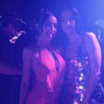 Francisca Valenzuela Instagram - México querido!! 🇲🇽 Estoy muy feliz y honrada de formar parte del Festival Hera! @festivalherahsbc Un line up 100% femenino es un paso importante en la industria musical y me hace feliz compartir escenario con amigas y colegas que admiro ❤️ muchas de ellas artistas con las que he colaborado, compartido y además invitado a ser parte de @ruidosafest- iniciativa que tb promueve y celebra la música de mujeres por todo latinoamérica! Nos vemos en agosto!