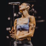 Francisca Valenzuela Instagram - nos la gozamos 🩵✨ muchas gracias mis queridas colegas @antonellasigala y @karlagrunewaldt por cantar conmigo y Vitacura por la invitación a cantar 🩵✨ fotos @javiajerap @frafractal