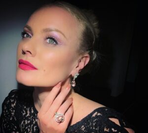 Franziska Knuppe Instagram - Last night celebrating 50 years of @inhorgenta ♥️💋✨🌸
at @tantris_maison_culinaire together with @mercedesbenz_de 
wearing custom made #lacedress by @boscana_official 
wearing @wempe #jewelry