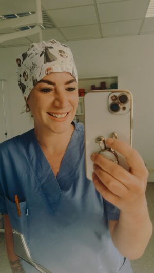 Franziska Böhler Instagram - Wer kennt’s?😂🫶
✨
#gesundheit #intensiv #physicianassistant #symptome#mfa #facharzt #gesund #arzt#sport #motivation #health #krankenhaus #care #reha #klinik #training #pflege #Krankenpflege #nurse #anästhesie #medizin #gesundheitssystem #healthforfuture #erzieherin #physiotherapie #pflegenotstand #liebe #op #mfa #reelsinstagram
