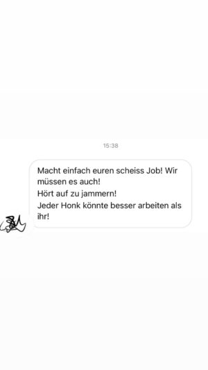 Franziska Böhler Instagram - Der Pflegereport der Bertelsmann Stiftung prognostiziert, dass die Zahl der Pflegebedürftigen bis 2030 um 50 Prozent steigt. Zugleich nimmt die Zahl derjenigen ab, die in der Pflege arbeiten. Demnach werden fast 500.000 Vollzeitkräfte in der Pflege fehlen, wenn sich die derzeiten Trends fortsetzen.
Wir sind angetreten um euch angemessen versorgen zu können…
Wir „jammern“ weil es euch in unserer Obhut schlecht geht.
Wir können unseren Job leider nicht so machen wie „ihr“ ohne aufzubegehren.
Ihr würdet sonst sterben.
🫶♥️
Grüße von einer, die das verhindern will

#gesundheit #intensiv #physicianassistant #symptome#mfa #facharzt #gesund #arzt#sport #motivation #health #krankenhaus #care #reha #klinik #training #pflege #Krankenpflege #nurse #anästhesie #medizin #gesundheitssystem #health4future #erzieherin #physiotherapie #pflegenotstand #liebe #op #mfa #schule
