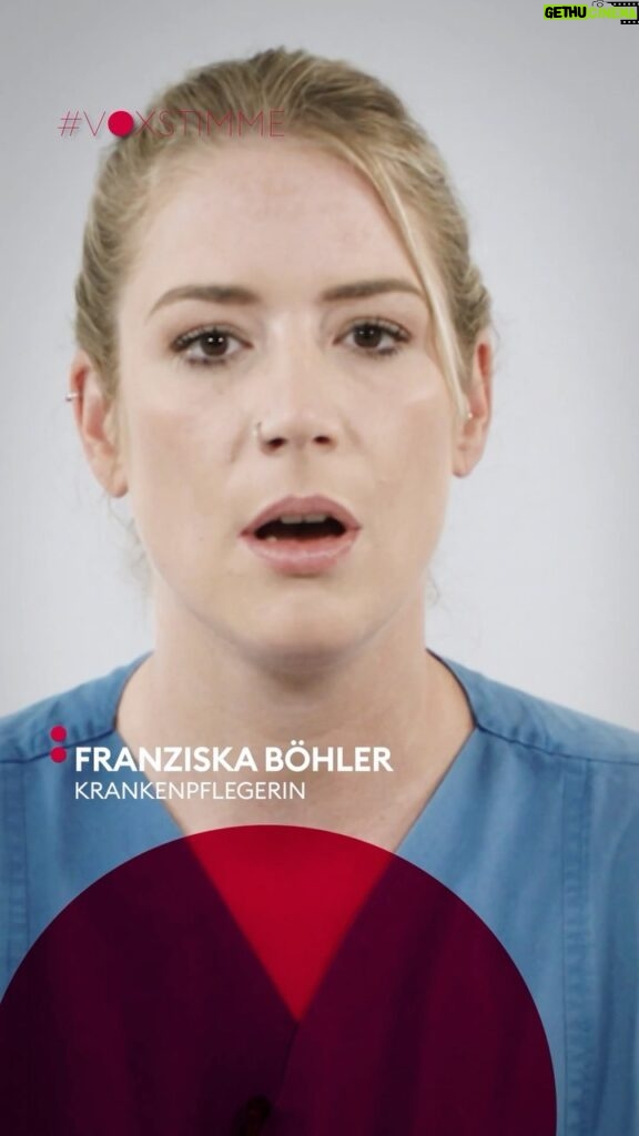 Franziska Böhler Instagram - Franziska Böhler hat bereits vor zwei Jahren in ihrer #VOXStimme über den Pflegenotstand bei uns in Deutschland gesprochen. Ihre Prognose für 2030: 3,4 Mio pflegebedürftige Menschen, bei 500.000 fehlenden Pflegerinnen und Pflegern. Diese Zahlen haben sich bis heute nicht wirklich verbessert. Die Arbeitssituation für die Pflegekräfte verschlechtert sich eher weiter. Rund 30% der Auszubildenden in Pflegeberufen brechen vorzeitig ab. #VOX #PflegeNotstand #Pflegekräfte