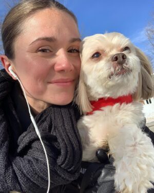Frédérique Dufort Instagram - Partners depuis presque 9 ans 💛

#WinnieTheShihpoo