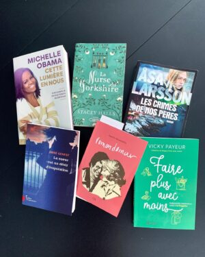 Frédérique Dufort Instagram - Mes suggestions littéraires du weekend à Salut Bonjour ! 📚 

Chronique télé : 
• La nurse du Yorkshire 
• Romandamour 
• Les crimes de nos pères 
• La sueur est un désir d’évaporation 
• Faire plus avec moins 
• Michelle Obama - cette lumière en nous 

Live Facebook Jeunesse :
• Des bisous au coin des yeux 
• Le roi Badeloque 13 
• Les ouï-dire 
• Sept 

(Chronique télé - lien en bio. Live fb, lien en story 😊)