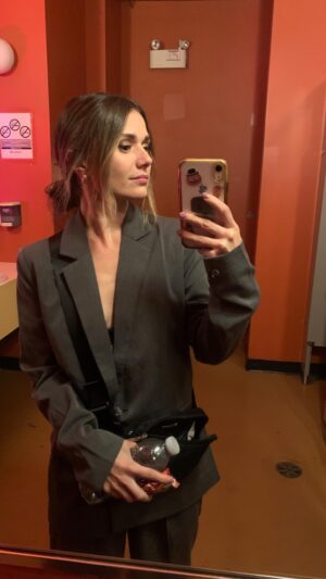 Frédérique Dufort Instagram - Quand on me demande : puis, comment ça va la vie ? 

🤪🤯🤪

When people ask : how’s life right now ?