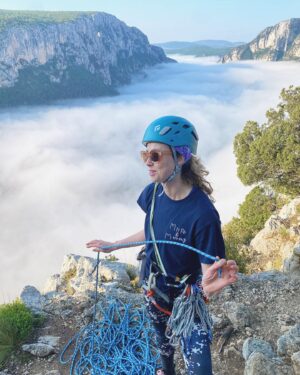 Freya Mavor Instagram - “Presently, it is the path to health
with which we must concern ourselves,
the long, precipitous hill and the climbing of it.” - Julia Copus
