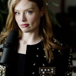 Freya Ridings Instagram - This is a new song of mine called Battleship 🚢❤️ It’s unreleased, but the reponse to this song when I played it at my recent show in LA was truly incredible, I couldn’t believe how much you guys loved it 💫 So it seems only fair I show you a little bit more 🥰 What do you think? ✨
