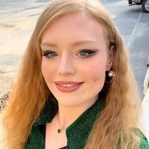 Freya Ridings Instagram - 1 year of Weekends 🥰✨ This track was the first song I released from my Blood Orange album! 🍊 It came from a place of heartbreak and re-building. It still means so much to me and I hope the song continues to connect with you guys too ❤️ Thank you for your love and support always.