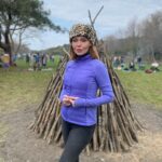 Funda İlhan Instagram - BEN SEBEBİMİ UNUTMADIM 👏🏻👏🏻👏🏻#21mart GÖK YAKIN GÖLGELER UZAK OLSUN , BAHARIN GELİŞİ KUTLU OLSUN 💜Demir dövüle , Tohum ekile , İnsan sevile … ☀️ … F🌟