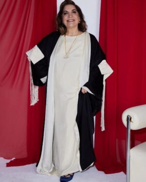 Füsun Demirel Instagram - @voguemagazine @vogueturkiye @nimetatasoymenajerlik 
Vogue mart sayısında.
Moda editörü @tugcebahcivangil @dilekinil
Fotoğraf @mustafanurdogdu
Yazı @oykubdur 
Saç @yildirimbozuyuk 
Makyaj @cireneroz 
Fotoğraf asistani
@cengizhanergun
Modaasistanlsri @zozancirik @_gamzetemel
@aleynayakupoglu
Sacasistani mehmetiyi
