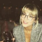 Gökçe Eyüboğlu Instagram - Çok da mühim şeyler konuşulmuyordu masada ; ben de dinlemiyordum zaten…