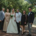 Gülçin Santırcıoğlu Instagram - Rüya gibi bir düğün.. Peri kızı gibi bir gelin... Muhteşem bir gece.. Yaşasın aşk @melekgencer @eralp.vardar @yesimysm @okankaros @utkubsyzc @odurla
