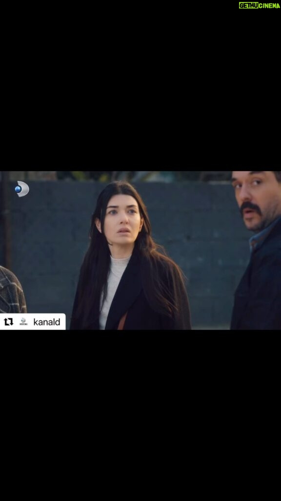 Gülden Avşaroğlu Instagram - Geliyoruzzzzzz 📍📍📍. #Repost @kanald with @use.repost ・・・ “Sen sattın, sen de sustun!” 1. Bölüm yeni tanıtım! #Yalan 27 Mayıs Pazartesi 20.00’de #KanalD’de!