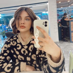 Gülderen Güler Instagram - 