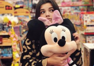 Gülderen Güler Instagram - 