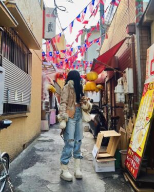 Gabby Instagram - HAPPY LUNAR NEW YEAR 🐉🧧
㊗️ 春節・中国の旧正月は今日から‼︎ 
新年好~万事如意🥡💫
The year of the dragon celebrations await❤️