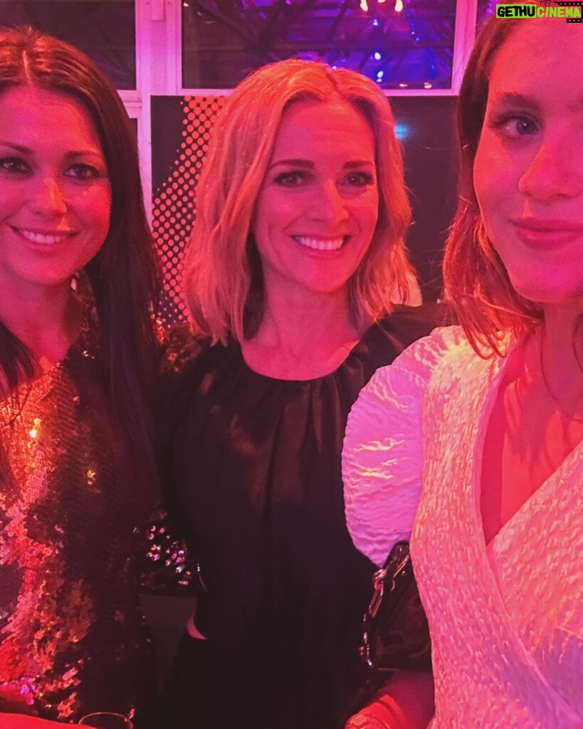 Gabby Logan Instagram - Thank you for having us @sportindustry awards. It was an honour to give Barbara Slater the Lifetime Achievement award. And always fun seeing old friends from our brilliant sports industry. Thanks for coming with me @loislogansj