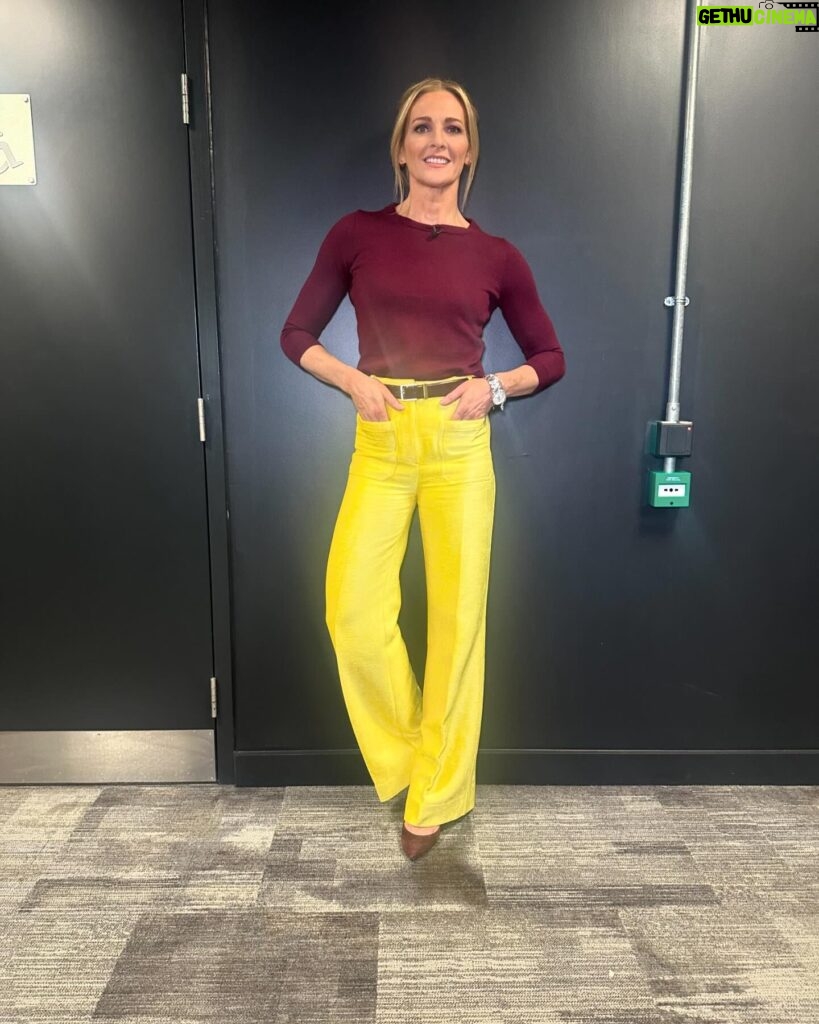 Gabby Logan Instagram - Sin Bin it’s been a blast. Series 7 over and out. 🎬 red jumpsuit by @me_andem ❤️ @lizbeckettmua 😍 @charlottehandleygreen