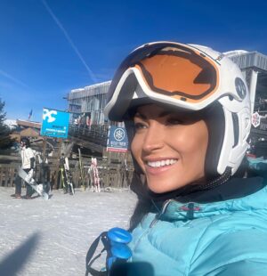 Gabriela Partyšová Instagram - ❤️❤️❤️ @courchevel_officiel @bogner_czech @happysportcz @elitevoyagecz