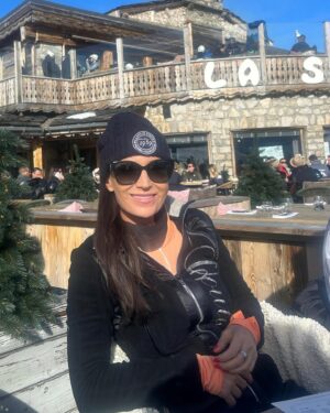 Gabriela Partyšová Instagram - ⛷️❤️ @courchevel_officiel @elitevoyagecz