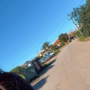 Gabriela Santana Instagram - I’m a mess.

Neste dump aleatório de janeiro temos várias das “Gabrielas” que fazem parte da “parte de baixo” do iceberg.
A filha, a professora (que na escola fica super atrapalhada de falar ao micro 🙈), a amiga (sempre a destruir e a ser destruída e humilhada 😅), a produzida, a simples, a cuidadora e a tia.
A maioria estava aqui bem guardada na galeria, tal como guardo dento de mim, uns porque são figuras tristes 😂 e outros porque são apenas momentos especiais com pessoas especiais. 
Olá fevereiro!