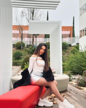 Gabriela Santana Instagram - 🖤