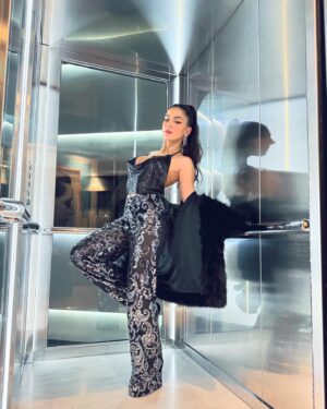 Gabriela Santana Instagram - Olá 2024 🖤