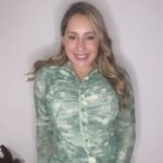 Gabriela Carrillo Instagram – Porque una mujer siempre busca la comodidad y sobre todo la calidad en todo lo que usa!
.
.
.
@shopcider 
@shopcider_mx 
Del 20% hasta el 70%