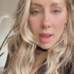 Gabriela Carrillo Instagram - Feliz viernes!!! Jijiji