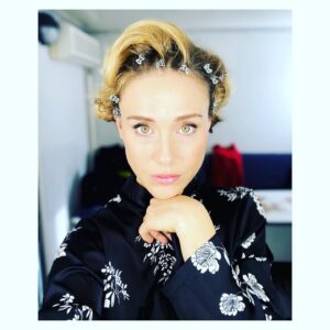 Gabriella Pession Instagram - Rita 🖤
“Una commedia pericolosa” 🎥🎬
@rai_cinema 
@rodeodriveproduction 
#film 
#newproject 
#newfilm 
#cinema