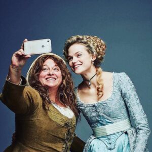 Gabriella Wilde Instagram - Happy last day @beatieedney 💙 
#poldark #lastday #endofanera
