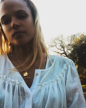 Gabriella Wilde Instagram - Evening ✨
