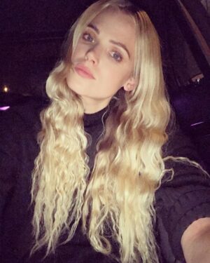 Gabriella Wilde Instagram - 🧜‍♀️