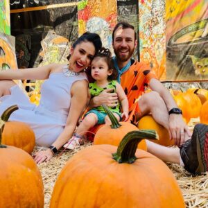 Gabrielle Ruiz Instagram - Happy Halloween 🎃 from The Pisanchyn fam bam bam! #halloween #flinstones