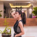 Gaby Warouw Instagram - Masih anak sekolah