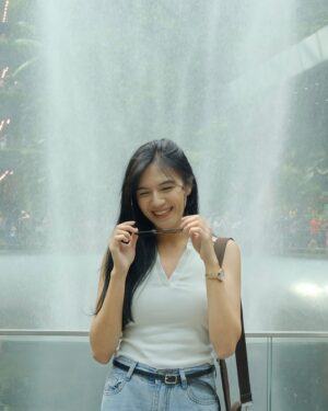 Gaby Warouw Instagram - Smile~