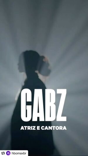 Gabz Instagram - A @hbomaxbr me convidou pra falar com vocês sobre nossas conquistas, nossas vitórias, nosso espaço.
É um mês de reflexão, de lembrar de lutas, de lembrar quem veio antes e pavimentar esse futuro. 
Tudo aqui tem dedo nosso, retroceder jamais ✨ #CadaPretoÉUmaConquista