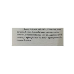 Gabz Instagram - 82 da minha nega.
Hoje o mundo para pra te olhar, o meu para todo dia e aprendeu a andar através do seu olhar. 
ALEGRIAS ANCESTRAIS 💛✨💛