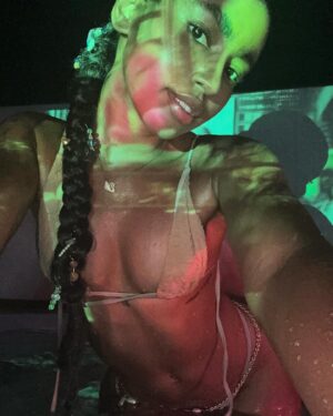 Gabz Instagram - good days on my mind 🧚🏾‍♀️✨🫶🏾🇧🇷