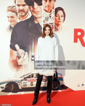 Gaia Bermani Amaral Instagram - Alla première di #raceforglory 🎥