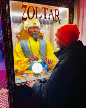 Gail Porter Instagram - Just checking in with Zoltar!