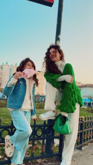 Gamze Topuz Instagram - İnstagramın en tatlı postunu bırakıyorum buraya 🥳🍩