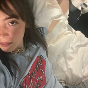 Garance Marillier Instagram - byebye le summerbreakdown 😝💋🦟😵‍💫