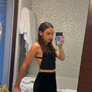 Garance Marillier Instagram - byebye le summerbreakdown 😝💋🦟😵‍💫