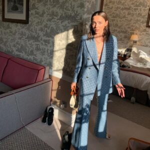 Garance Marillier Instagram - Acting like a serious jury in Deauville 🤪
@deauvilleus @gucci