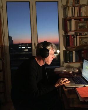 Garance Marillier Instagram - When the sun goes down the sun goes down ???