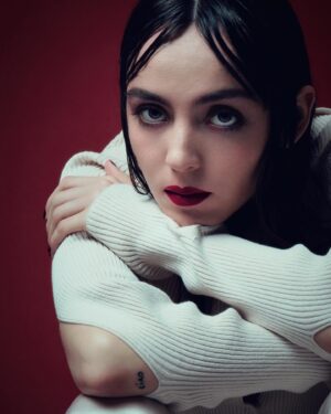 Garance Marillier Instagram - Grazie @numeromagazine @fendi 🧛‍♀️