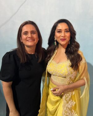Garima Arora Instagram - If you know you know. 
POV: you’re 8 and are obsessing over that green and white lehenga combo at every wedding, want a dog named tuffy and only deal in ‘joote do paise lo‘ currency!! I can’t even! How amazing was it to meet @madhuridixitnene all thanks to @vikaskhannagroup